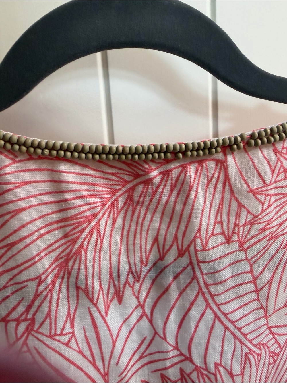 Tommy Bahama Coral and White Leaf-Print V-Neck Linen Bead-Trim Tunic - Picture 4 of 7